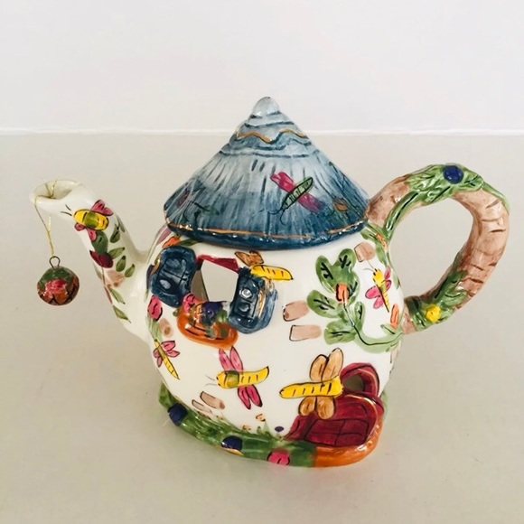 Porcelain Tea Pot House Candle Holder - Picture 1 of 8